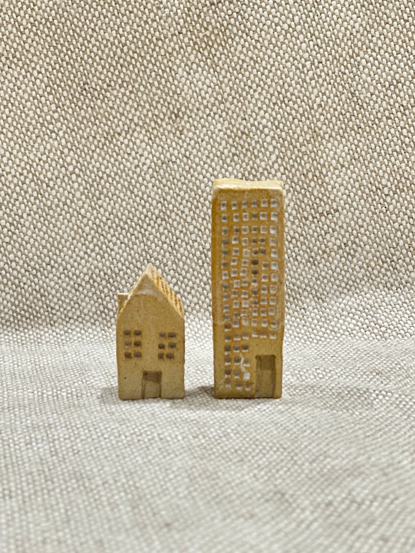 Ceramic houses, set of 2