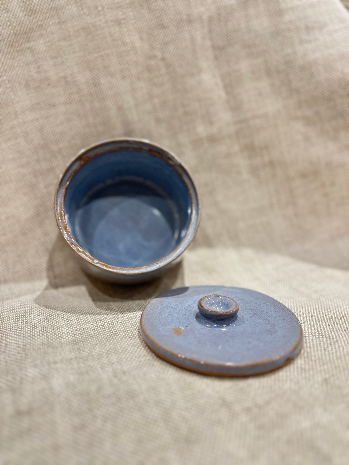 Grey opal cheese baker