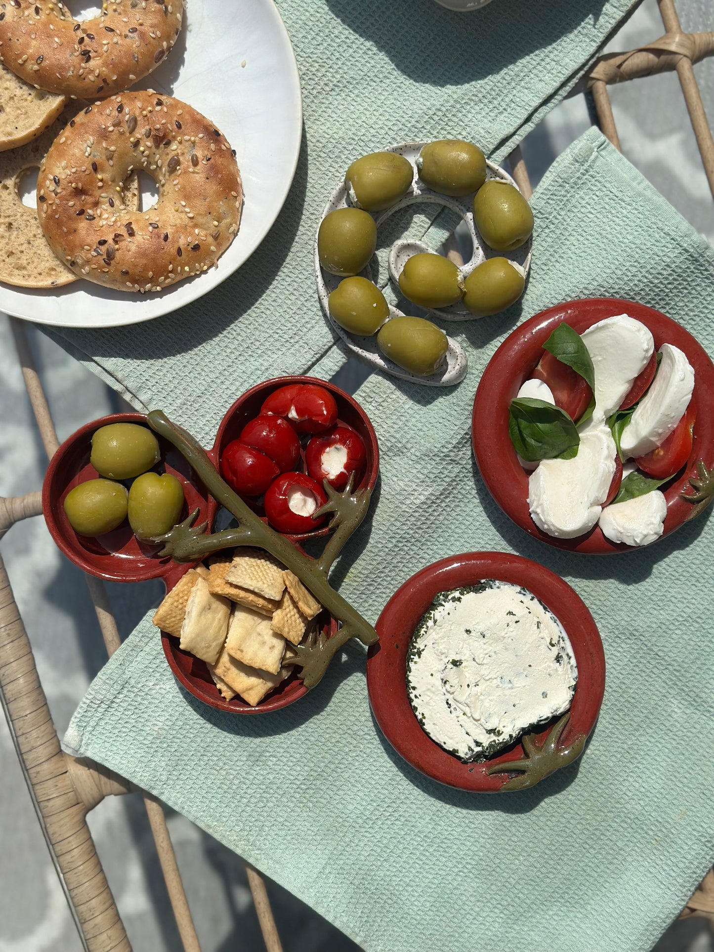 PRE-ORDER Tomato Vine trio snack plate