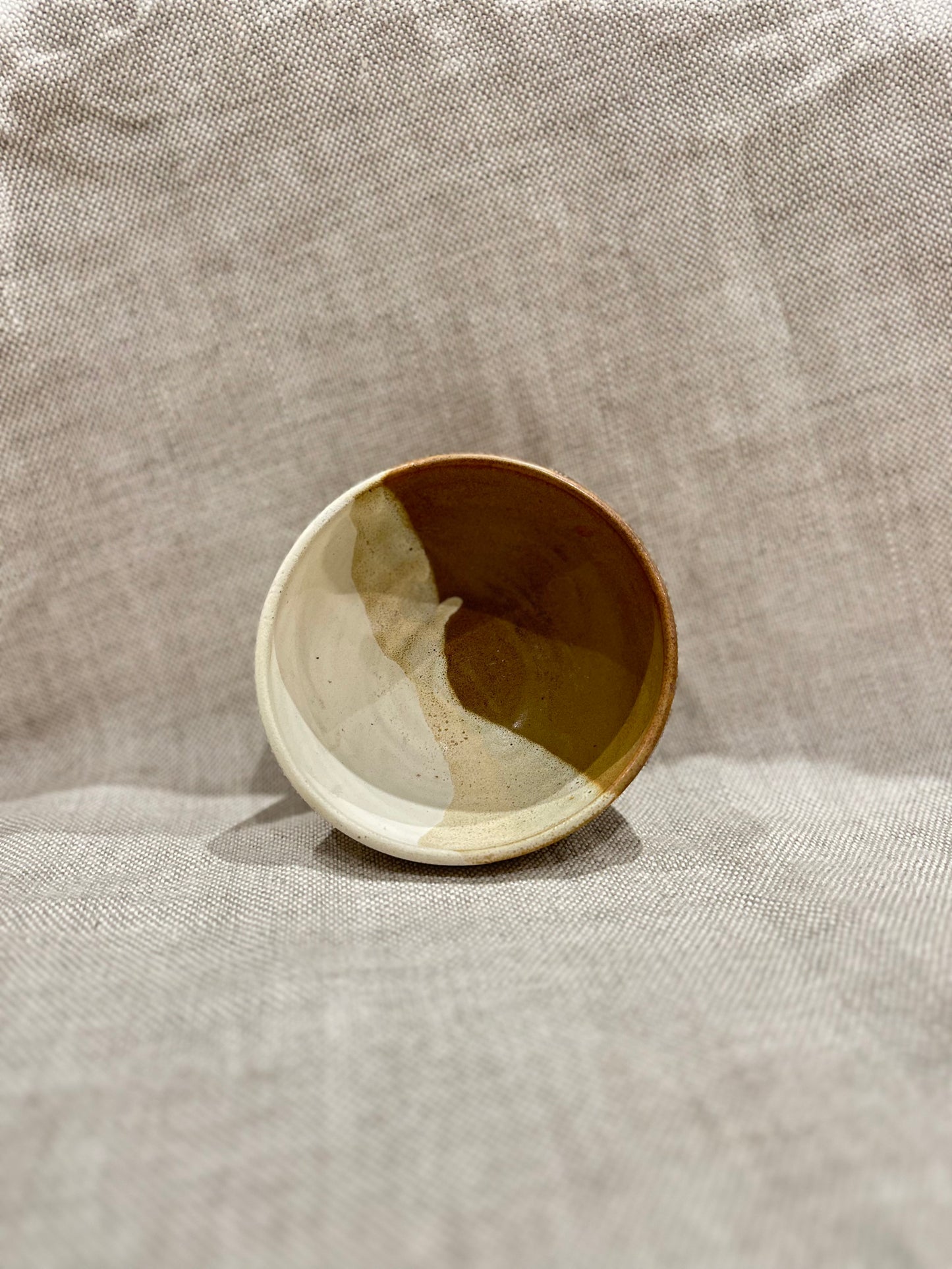 Small brown/white snack bowl