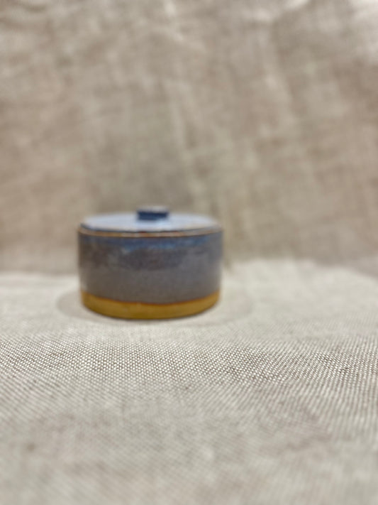 Grey opal cheese baker